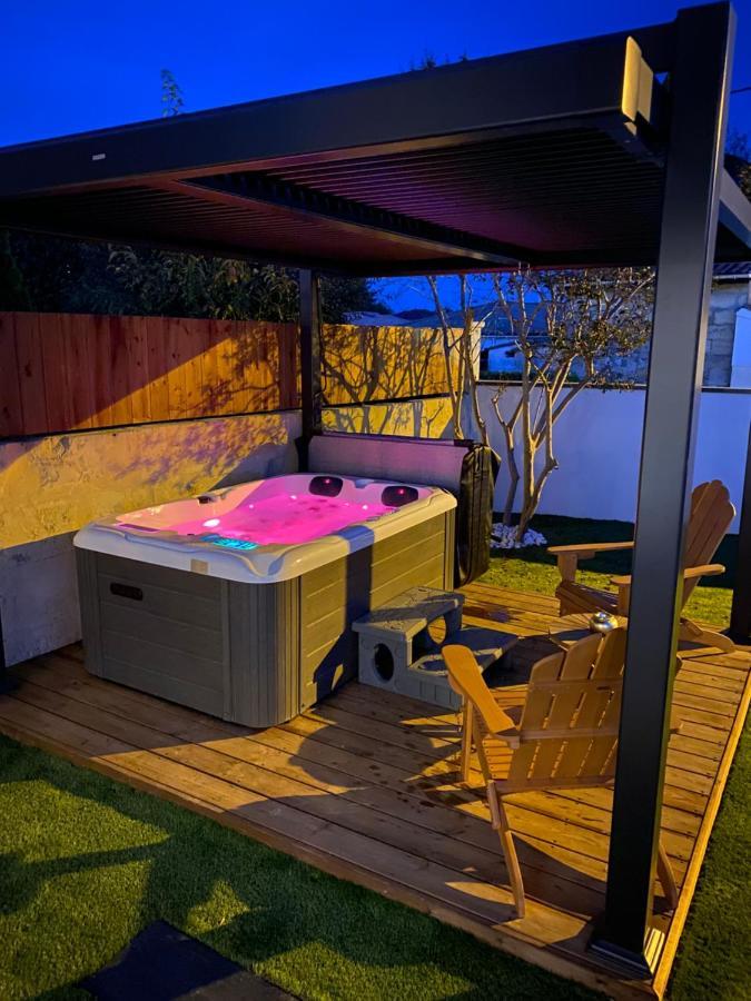 Magnifique Grange Avec Spa / Love Room Saint-André-de-Cubzac Εξωτερικό φωτογραφία